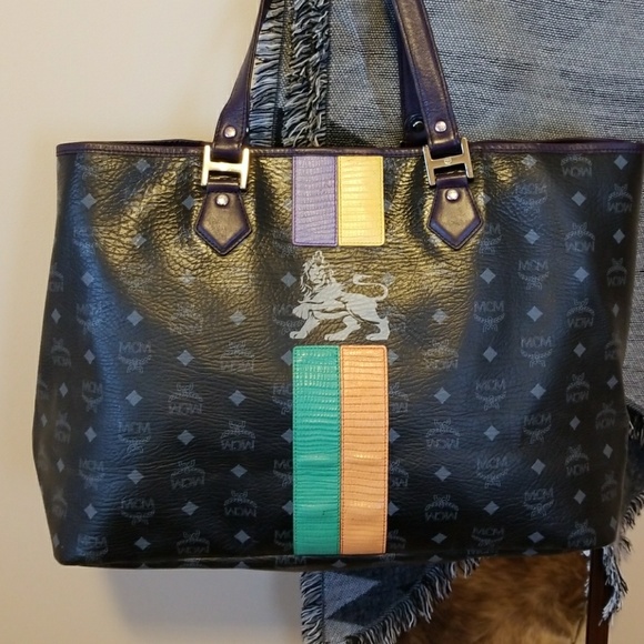 mcm large tote black